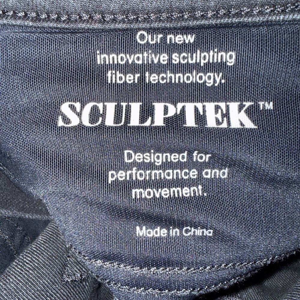 Athleta Sculptek Black Zippered Ankle Jeans Size 4
